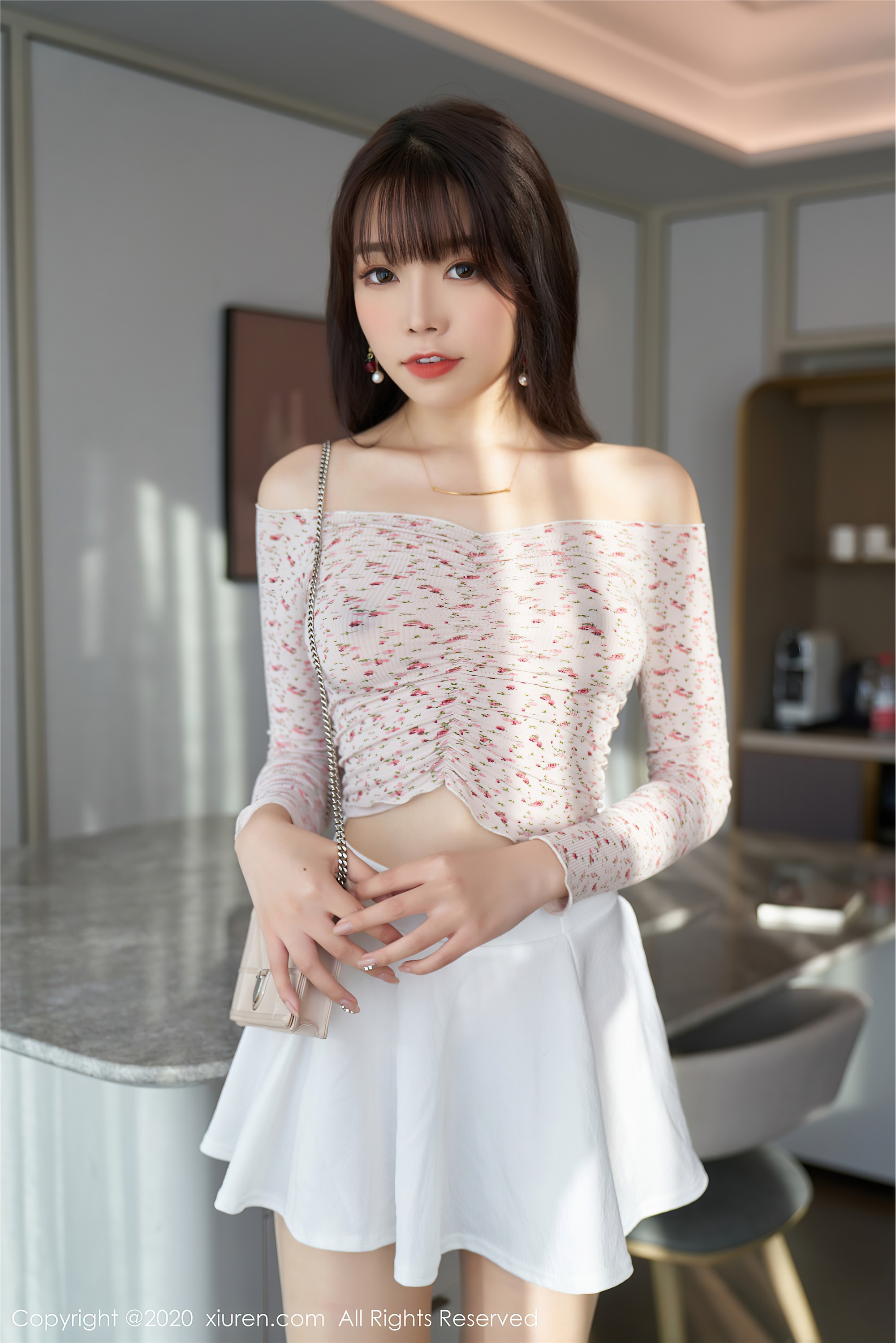 XiuRen秀人网  2020.12.28 No.2949 芝芝Booty